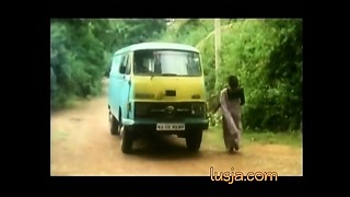 Vannathu Poochigal Tamil Red-hot Vid full HD
